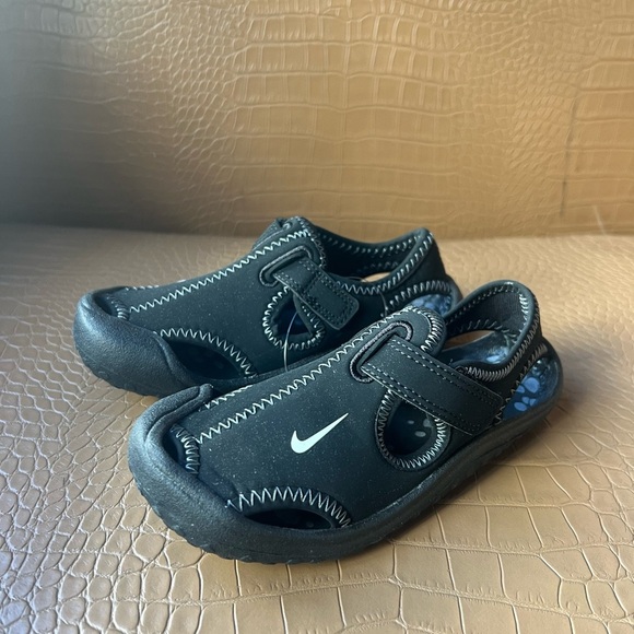 Nike Other - Nike Sunray Protect Black Sandals With White Stitching Size 10C Toddler